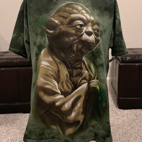 Star Wars Yoda T-Shirt Large NWOT - Picture 1 of 3